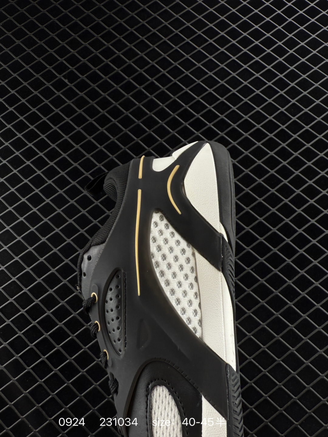 （NIKE）JORDAN HEIR PF